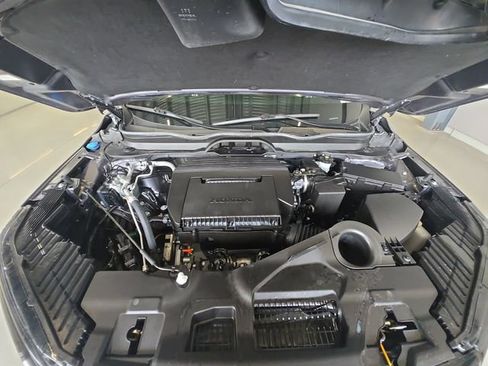 Used 2025 Honda Pilot Black Edition image 24