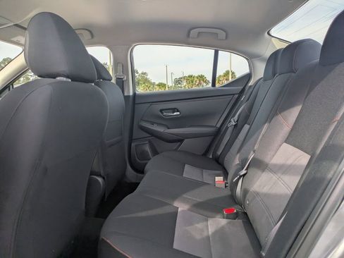 New 2025 Nissan Sentra SR image 12