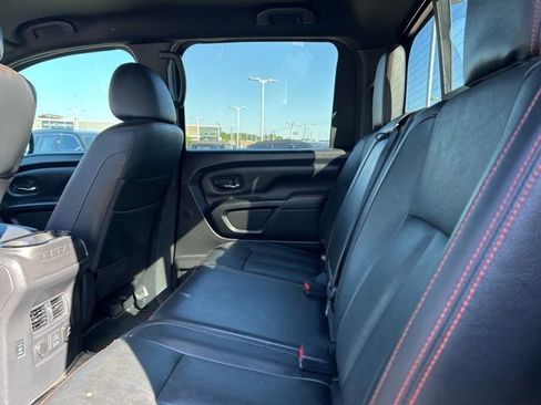 Used 2024 Nissan Titan PRO-4X w/ Pro-4x Convenience Package AWD/4WD image 41