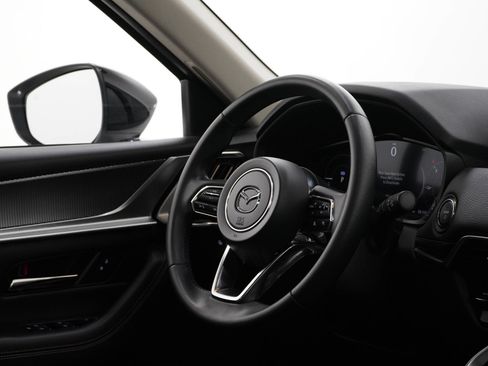 Used 2025 MAZDA CX-70 Plug-In Hybrid w/ Premium Pkg image 13