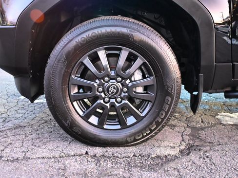 Used 2024 Toyota Land Cruiser 1958 image 57