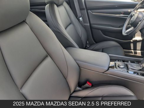 Certified 2025 MAZDA MAZDA3 s w/ Black Accent Package FWD image 30