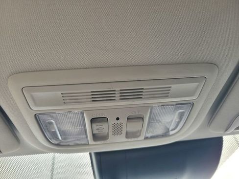 Used 2020 Honda Civic Touring image 23