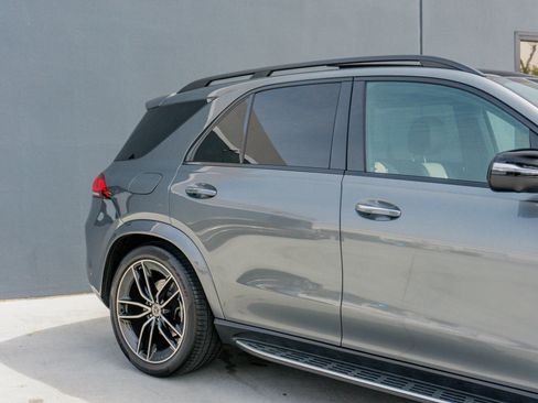 Used 2023 Mercedes-Benz GLE 580 4MATIC image 33