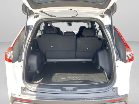 Certified 2023 Honda CR-V Sport image 31
