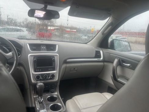 Used 2013 GMC Acadia SLT image 18