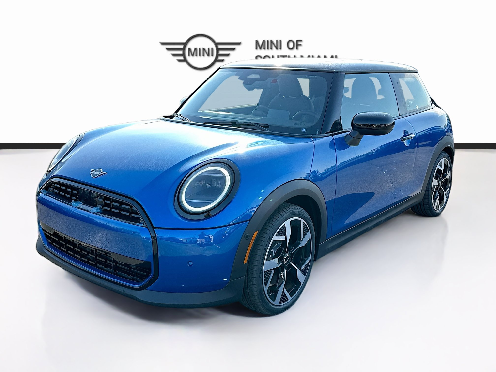 New 2026 MINI Cooper 2-Door Hardtop FWD image 3
