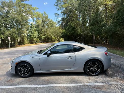 Used 2013 Scion FR-S image 4