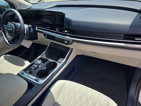 New 2026 Kia Carnival SX image 12