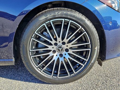 Used 2022 Mercedes-Benz C 300 Sedan image 8