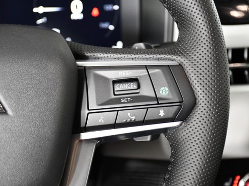 New 2026 Mitsubishi Outlander SEL AWD/4WD image 15