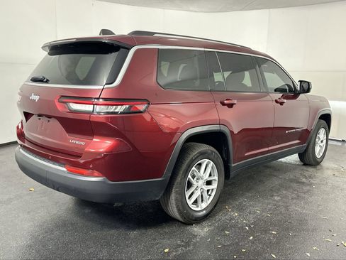 Used 2024 Jeep Grand Cherokee L Laredo image 11