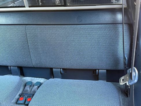 Used 1992 Toyota Pickup Deluxe AWD/4WD image 27