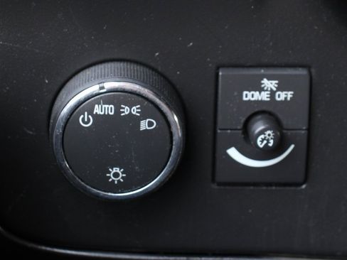 Used 2014 Chevrolet Express 2500 image 21