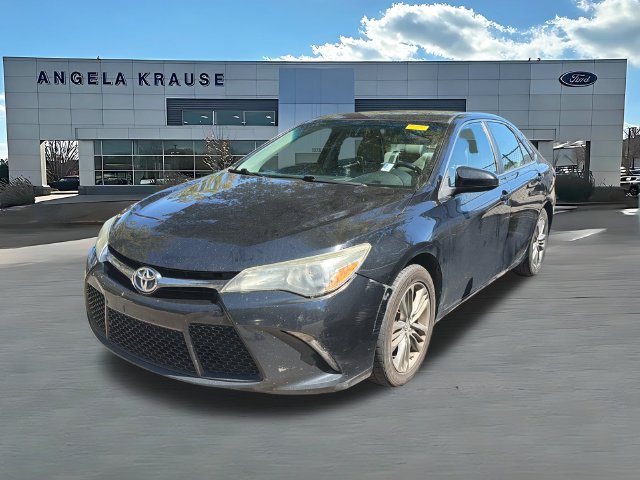 Used 2016 Toyota Camry SE FWD image 3