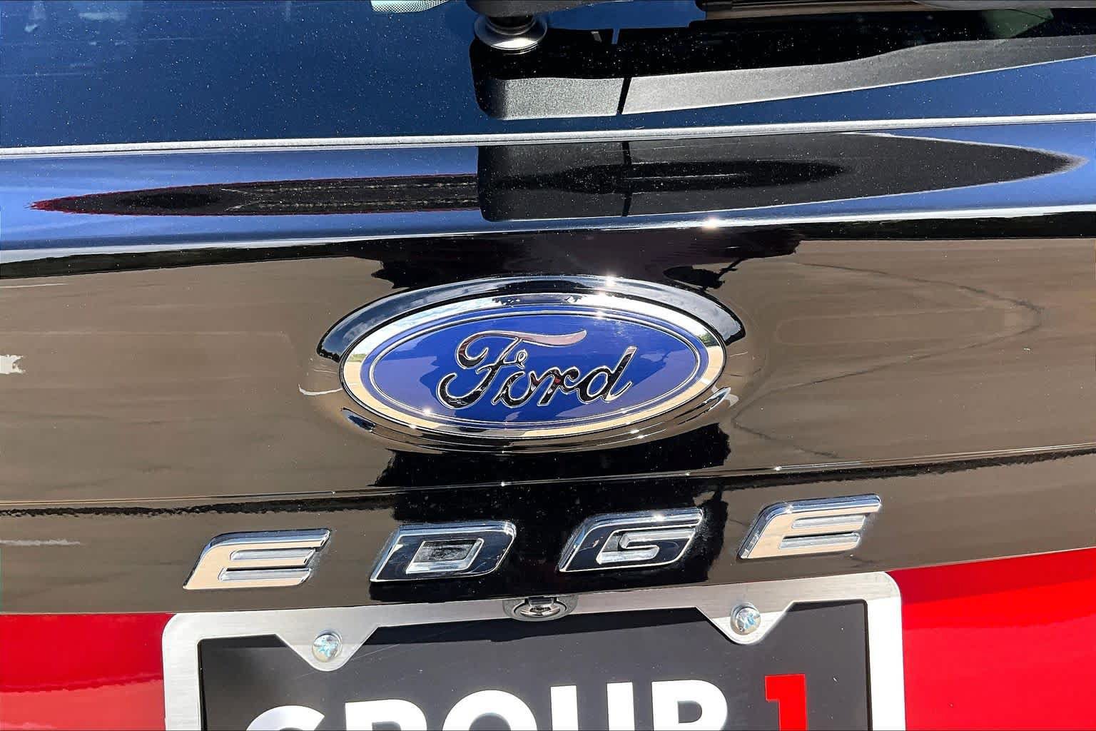 Used 2022 Ford Edge SEL w/ Convenience Package AWD/4WD image 30