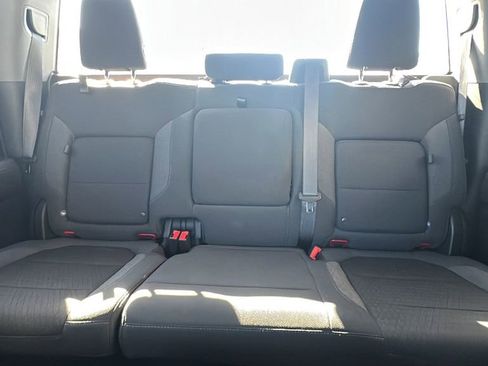 Used 2022 Chevrolet Silverado 1500 LT Trail Boss w/ Bed Protection Package image 26