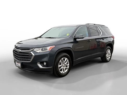 Used 2019 Chevrolet Traverse LT image 1