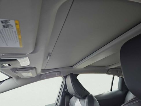 New 2026 Toyota Prius Plug-In Hybrid image 24