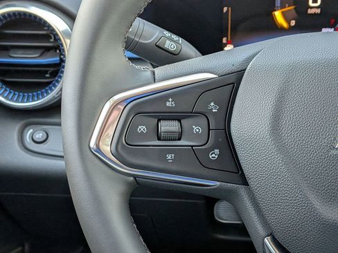 New 2026 Chevrolet Trax LT w/ Driver Confidence Package image 11