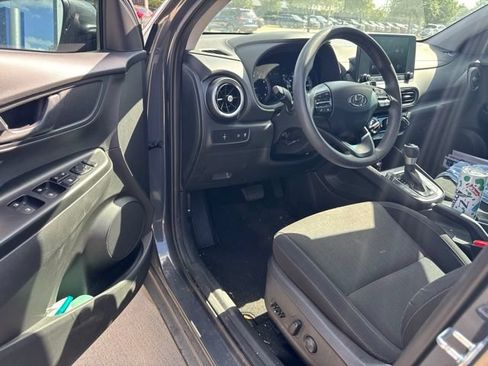 Used 2023 Hyundai Kona SEL FWD image 7
