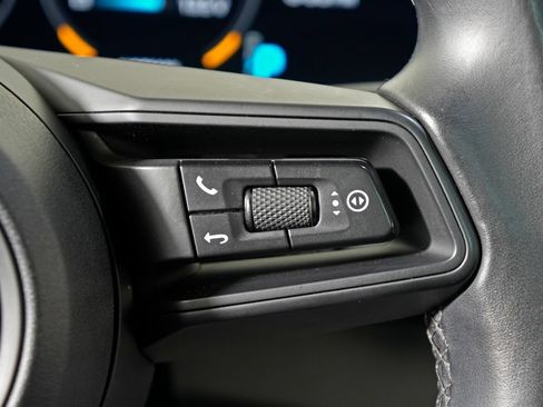 Certified 2021 Porsche Taycan 4S AWD/4WD image 28