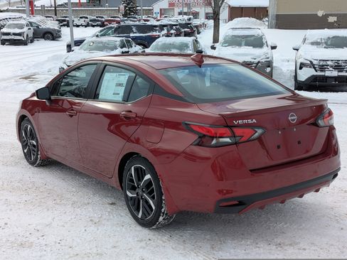 New 2025 Nissan Versa SR w/ Trunk Package image 5