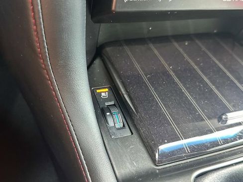 Used 2023 Lexus GX 460 Premium image 36