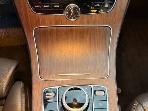 Used 2019 Mercedes-Benz C 300 Sedan w/ Premium Package image 23