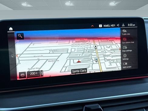 Used 2023 BMW 530i w/ Premium Package image 25