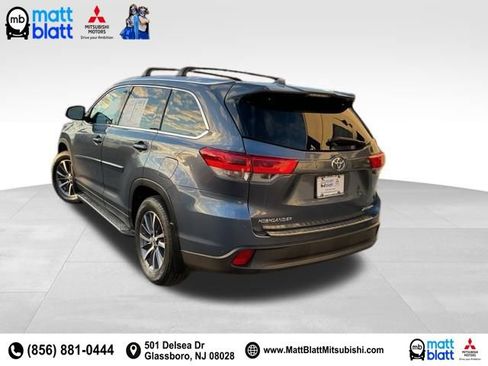 Used 2019 Toyota Highlander XLE image 5