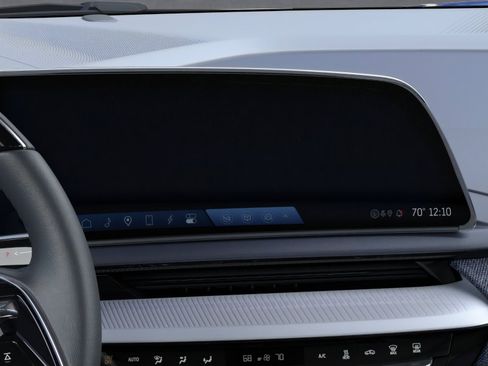 New 2026 Cadillac Optiq Luxury 2 RWD image 20