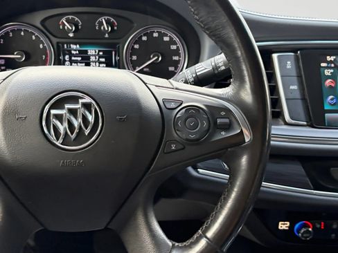 Used 2019 Buick Enclave Essence AWD/4WD image 33
