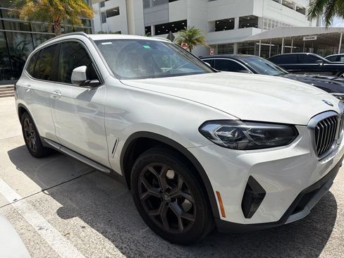 Used 2024 BMW X3 sDrive30i w/ Convenience Package RWD image 3