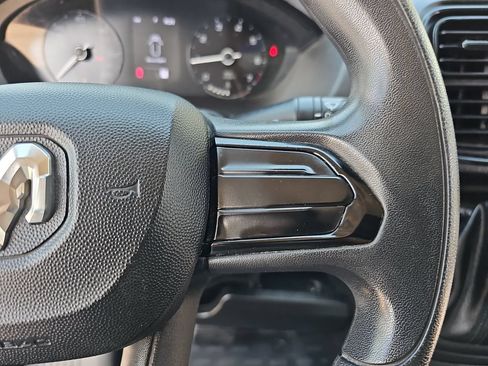 Used 2023 RAM ProMaster 2500 FWD image 17