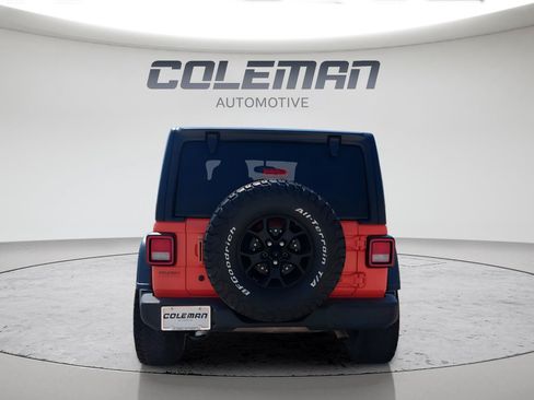 Used 2019 Jeep Wrangler Sport AWD/4WD image 4