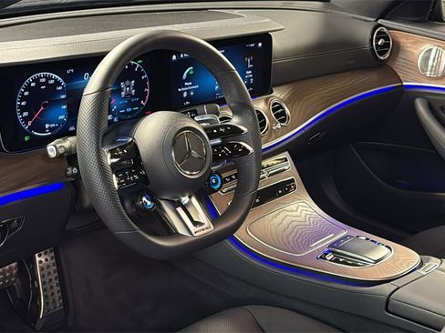 Used 2022 Mercedes-Benz E 53 AMG 4MATIC Sedan image 27