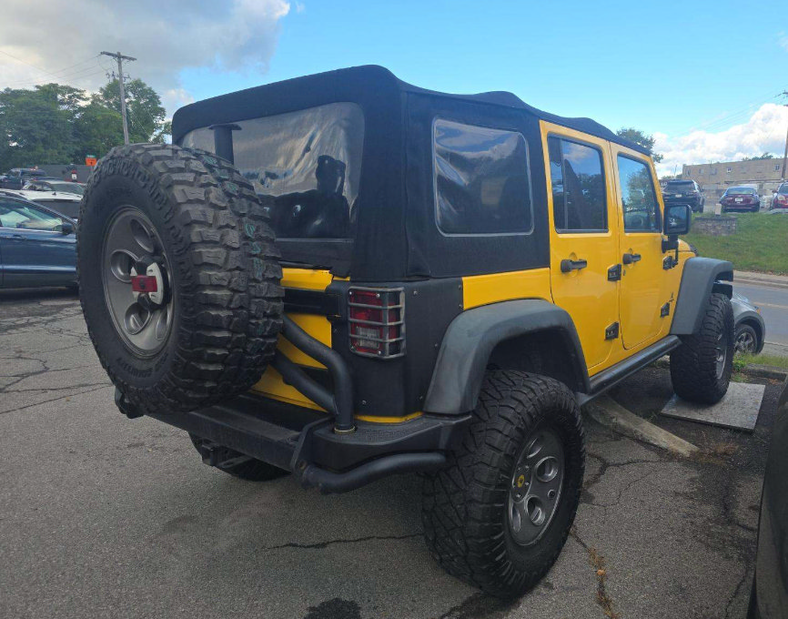 Used 2015 Jeep Wrangler Unlimited Sport w/ Quick Order Package 24S AWD/4WD image 11