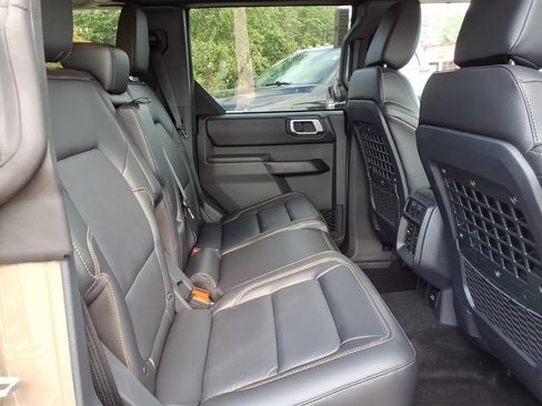 New 2026 Ford Bronco Badlands AWD/4WD image 12