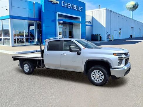 Used 2021 Chevrolet Silverado 3500 LT image 1
