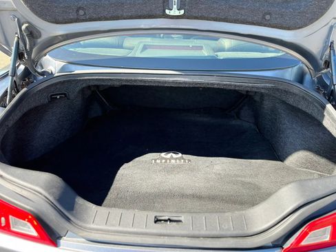 Used 2015 INFINITI Q60 Sport RWD image 18