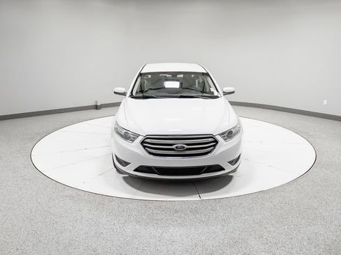 Used 2014 Ford Taurus SEL w/ Equipment Group 201A FWD image 25