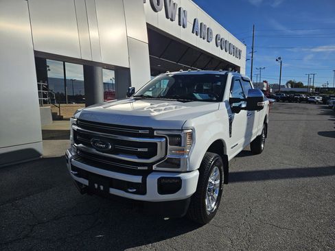 Used 2022 Ford F350 Platinum image 2