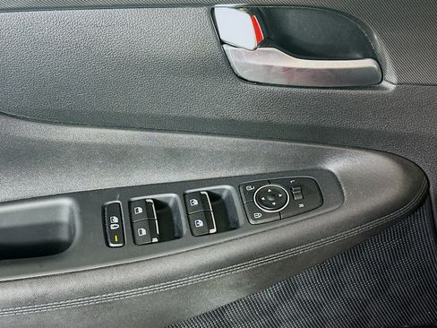 Used 2023 Hyundai Santa Fe SEL FWD image 14