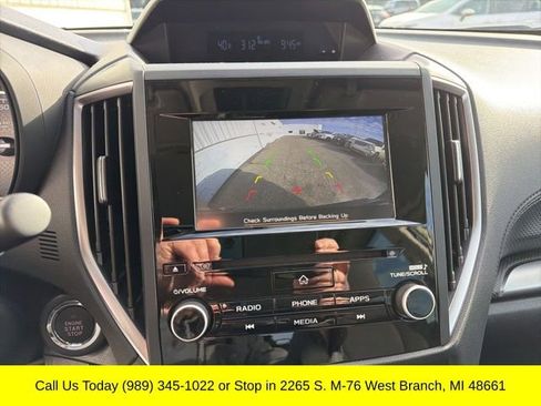 Used 2023 Subaru Forester Premium image 18