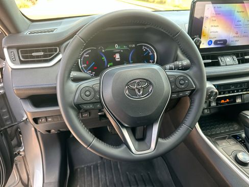 Used 2023 Toyota RAV4 XSE image 14
