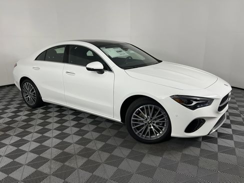 New 2026 Mercedes-Benz CLA 250 4MATIC image 2