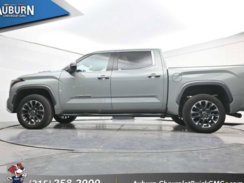 Used 2024 Toyota Tundra Limited AWD/4WD image 21