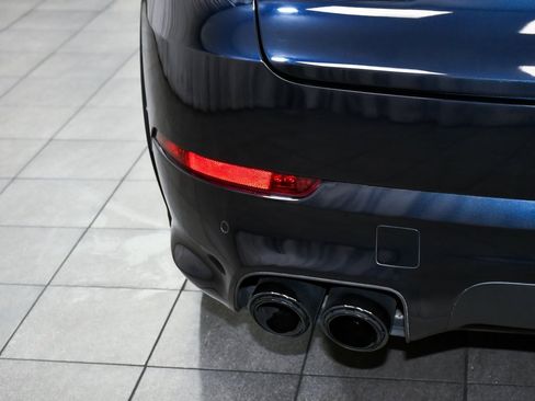 Used 2023 Porsche Cayenne GTS image 92