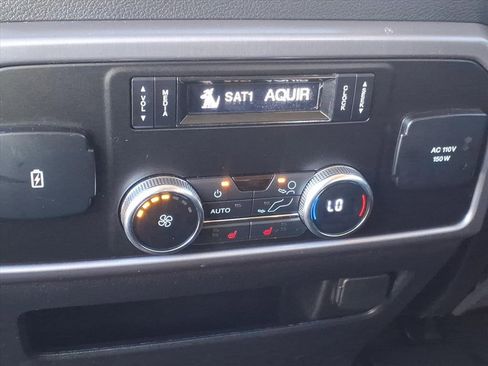 Used 2020 Ford Expedition Platinum image 16